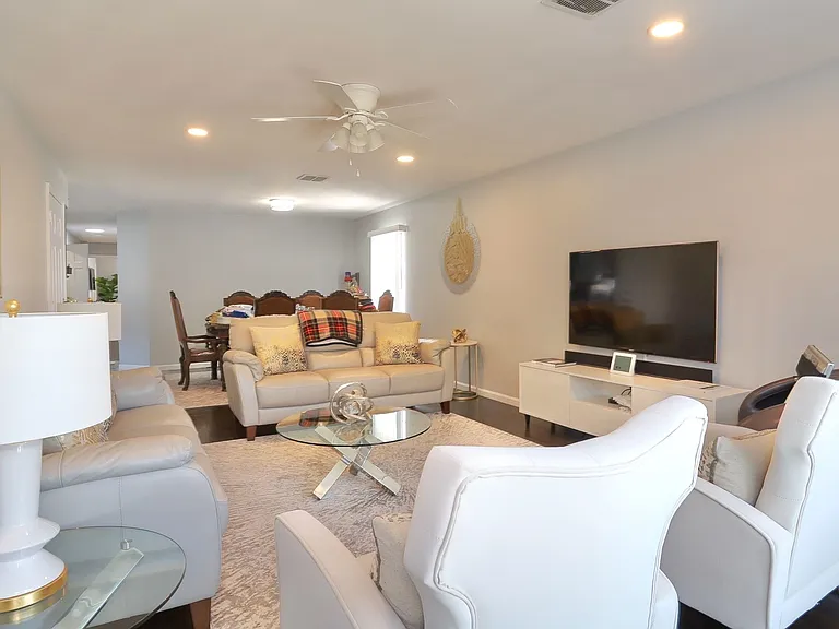 87 Wallis Ave #2 — Photo 5