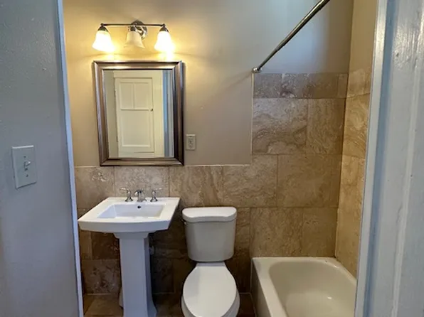 4145 Canal St APT C, New Orleans, LA 70119