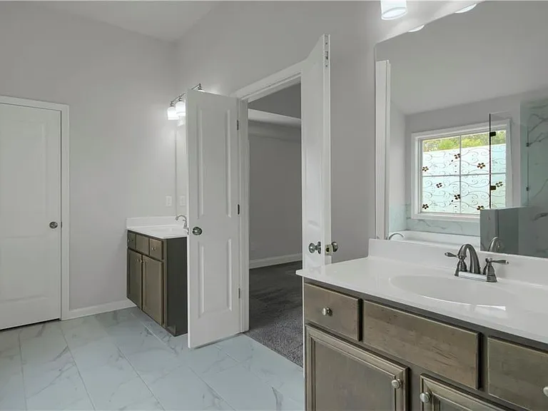 551 Wagon Hill Ln — Photo 19