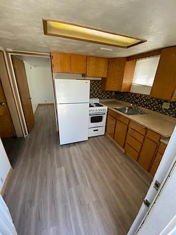 1152 E 400 S — Photo 3