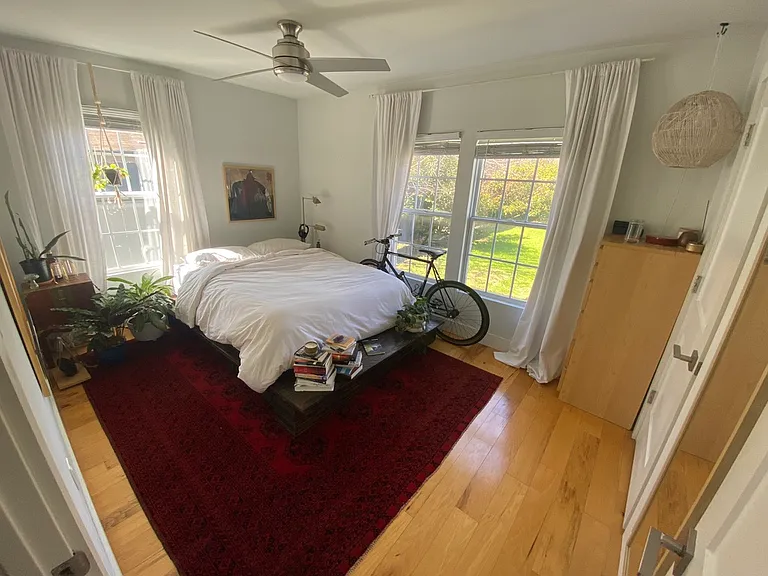 1110 Vasquez St — Photo 16