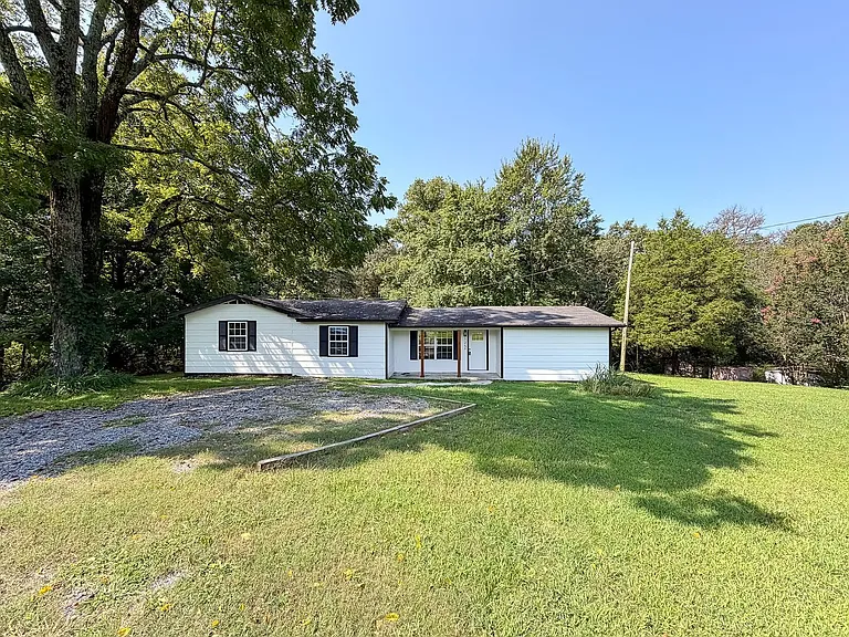 125 Anderson Rd — Photo 26