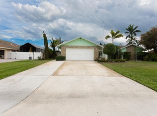 79 W Cypress Rd, Lake Worth, FL 33467