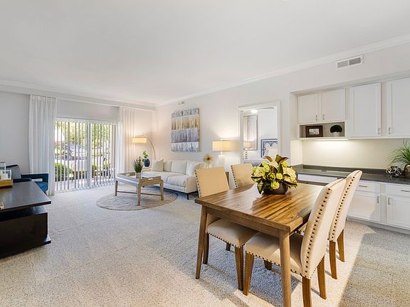 5th image of 4631 S Eastland Center Dr #1122