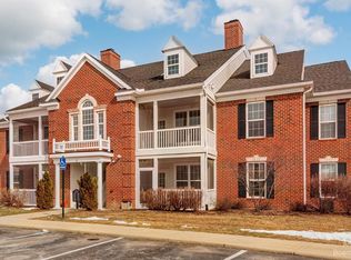 960 W Summerfield Glen Cir, Ann Arbor, MI 48103
