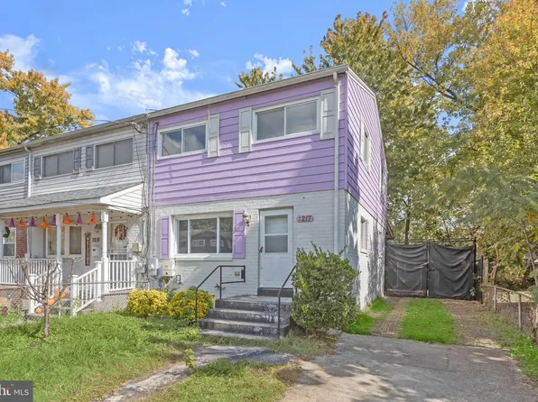 2217 Columbia Pl, Landover, MD 20785