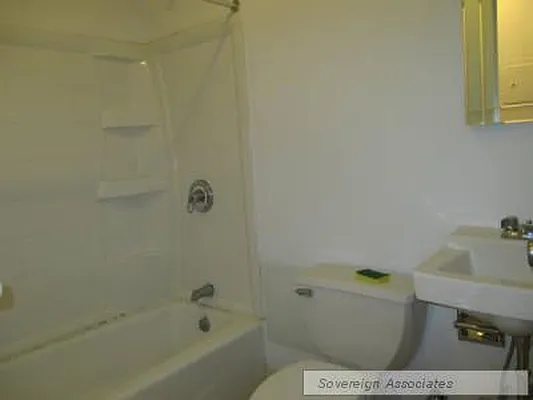 Rented by Sovereign Associates | media 8