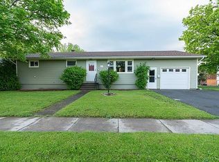 421 E Hoard St, Watertown, NY 13601