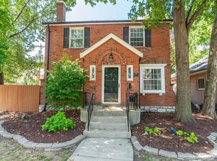 417 N Jackson Ave, Saint Louis, MO 63130