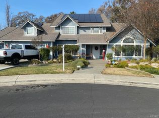 2432 Oakes Ln, Hanford, CA 93230