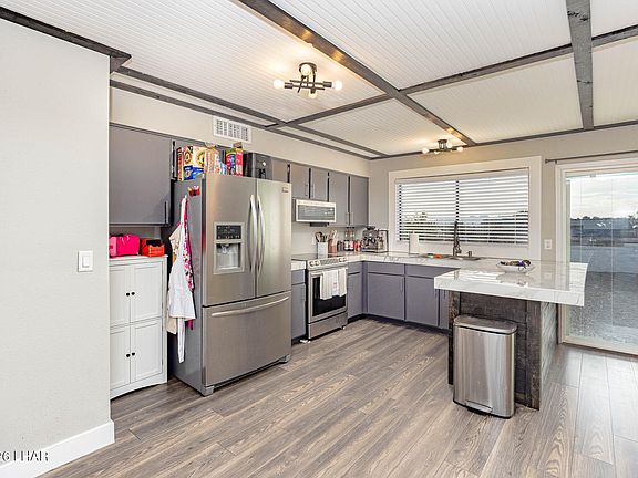 5th image of 3549 Beechwood Dr