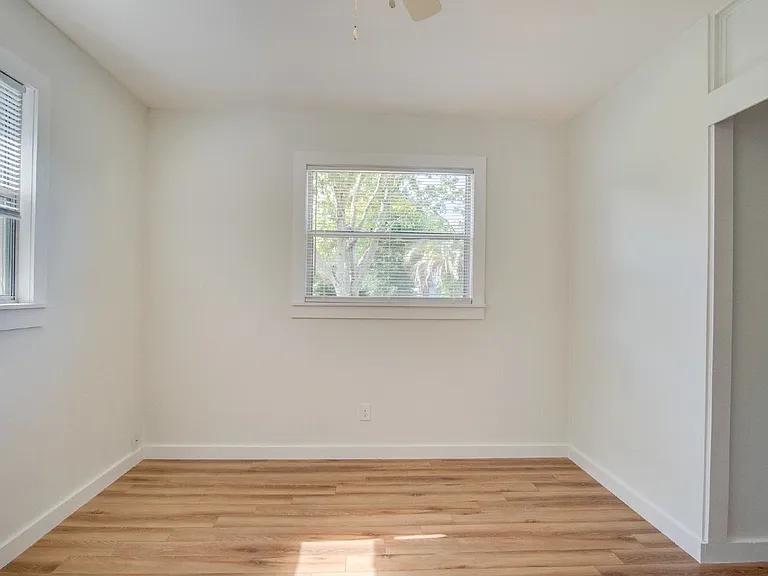 3371 Wellington Rd — Photo 23