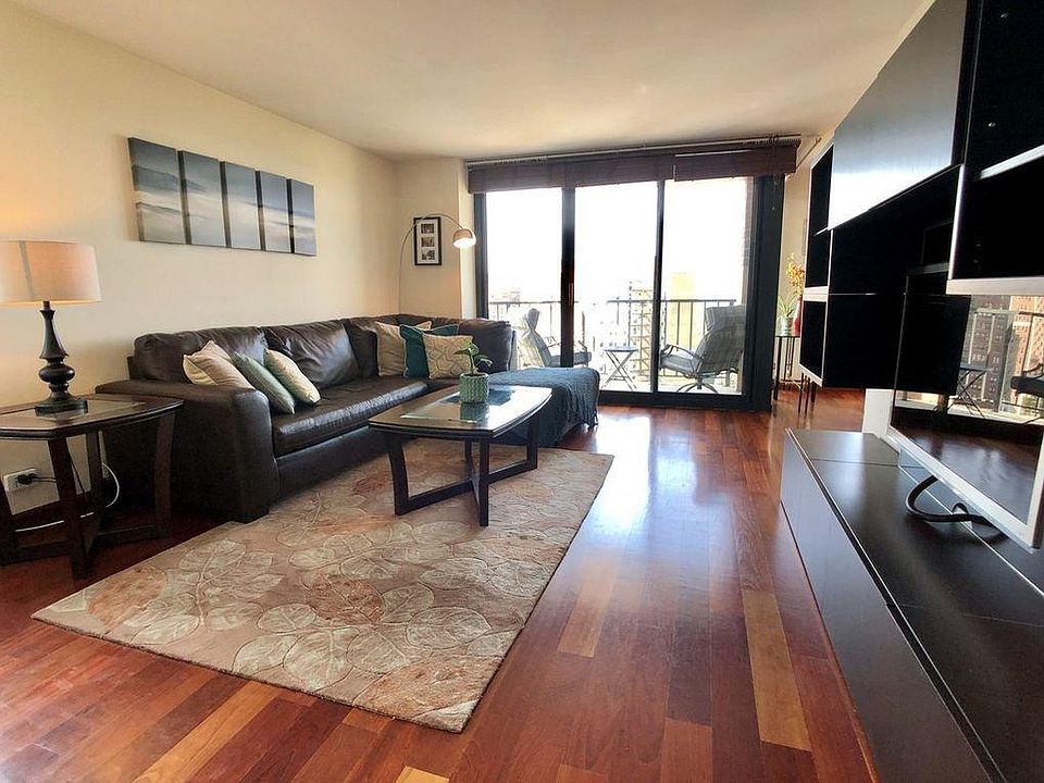 1st image of 3660 N Lake Shore Dr APT 1602