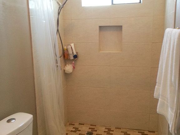 5th image of 46 La Silla Dr