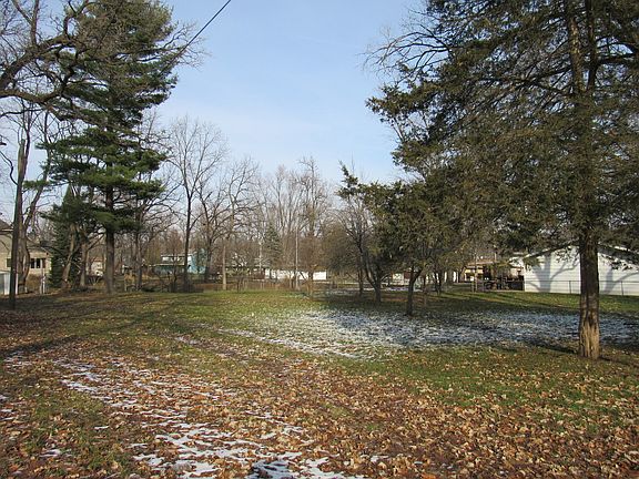 2nd image of 34462 S Davy Ln