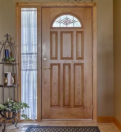 4th image of 1304 Margaret Cir