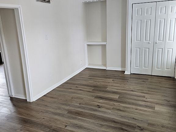 3rd image of 414 Martin Luther King Blvd #2