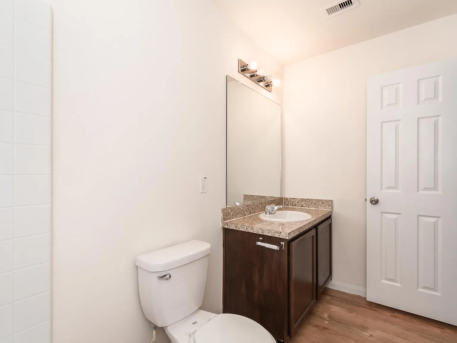 Southview Villas — Photo 4