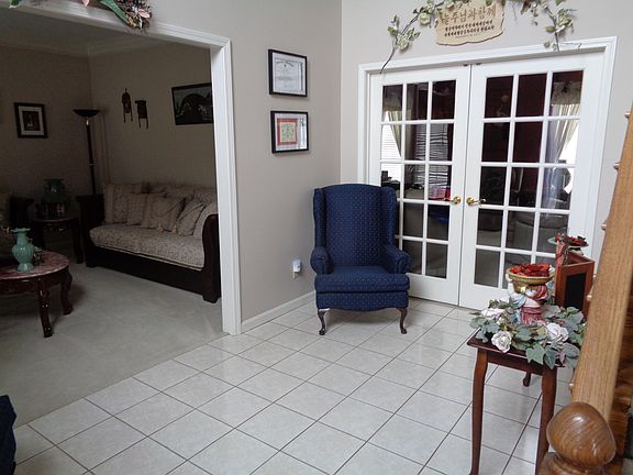 Greeting Room Entrance/Foyer