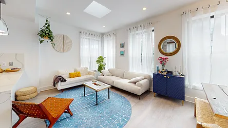 Rented by Bond New York