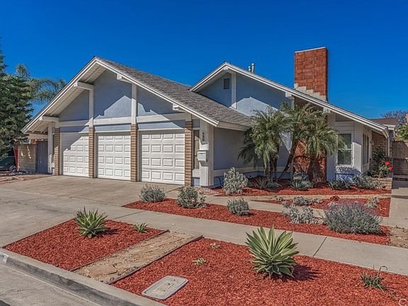 2nd image of 115 S Melinda Cir