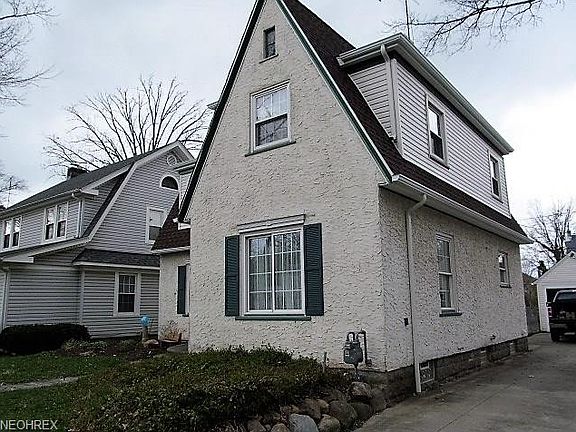 3rd image of 336 Stanford Ave