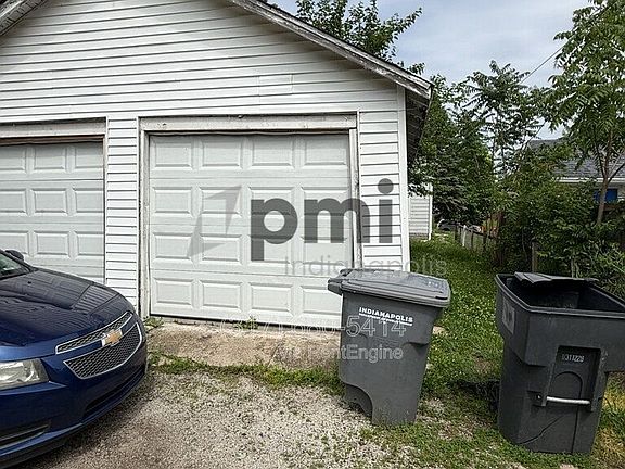 5th image of 1512 N Gladstone Ave #1510