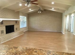 5923 Rendon New Hope Rd, Fort Worth, TX 76140