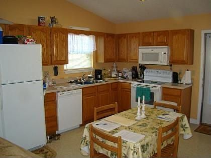 2nd image of 1009 Justus Dr