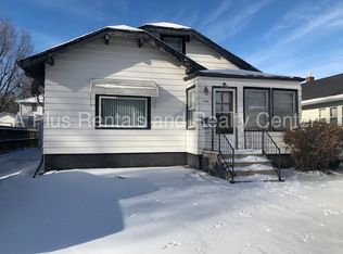 1205 S Prairie Ave, Sioux Falls, SD 57105