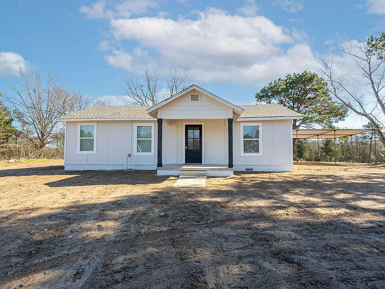 6306 FM 144 N — Photo 1