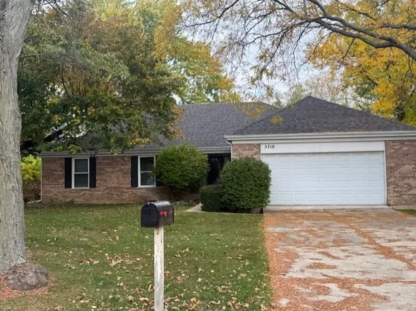 5710 Silentbrook Ln, Rolling Meadows, IL 60008
