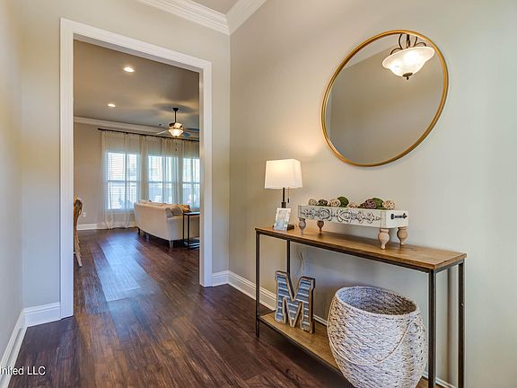 5th image of 5001 Sand Dollar Dr