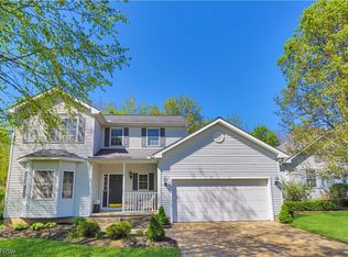 109 Deepwood Ct, Chardon, OH 44024
