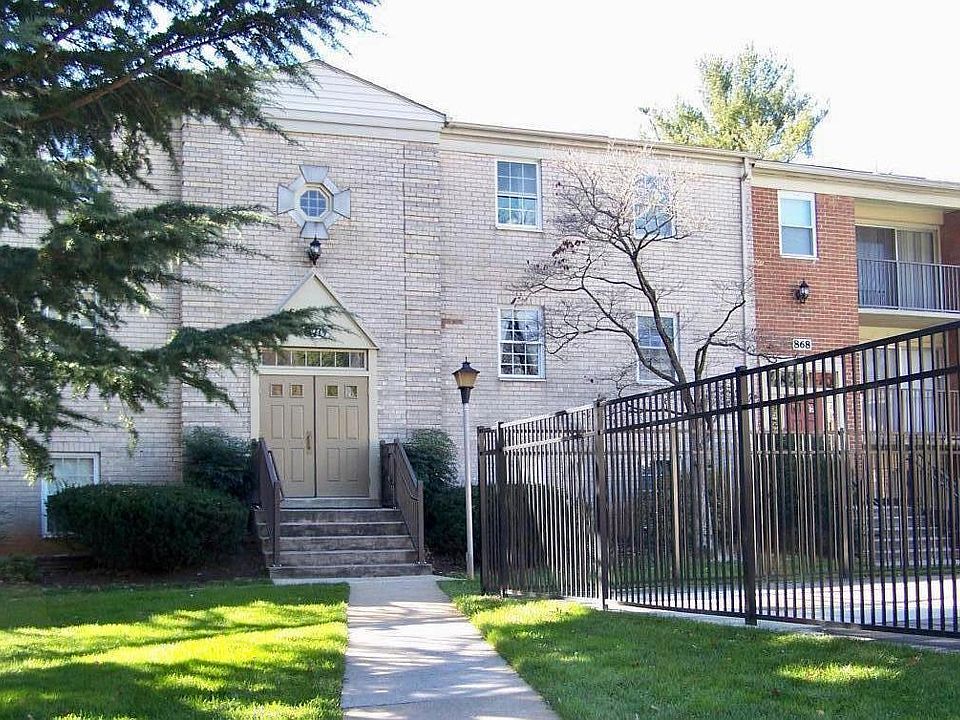 1st image of 870 College Pkwy APT 101