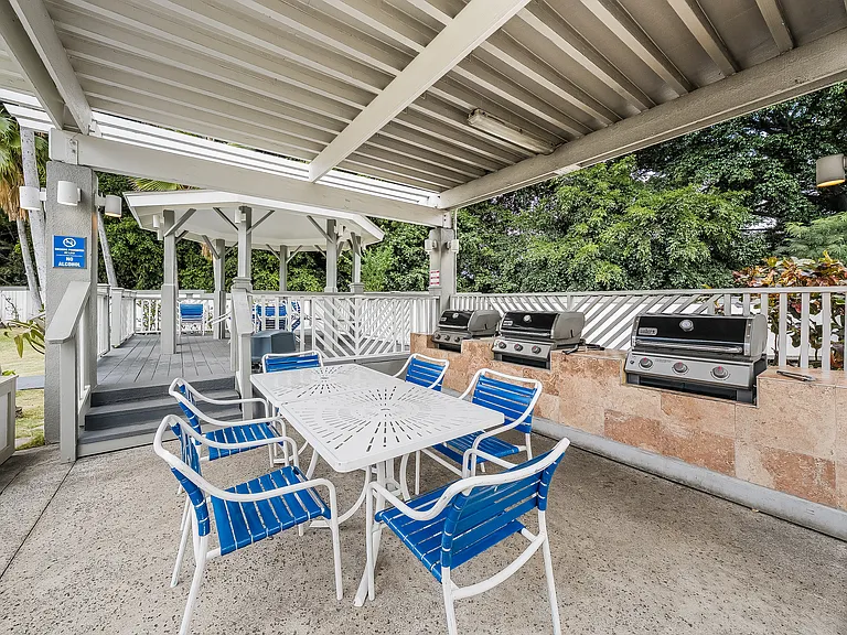585 Mananai Pl #26U — Photo 12