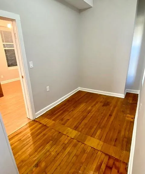 2634 W Thomas St #1R — Photo 8