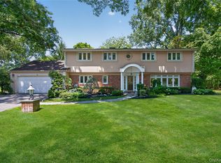 4 Waring Drive, Manhasset, NY 11030