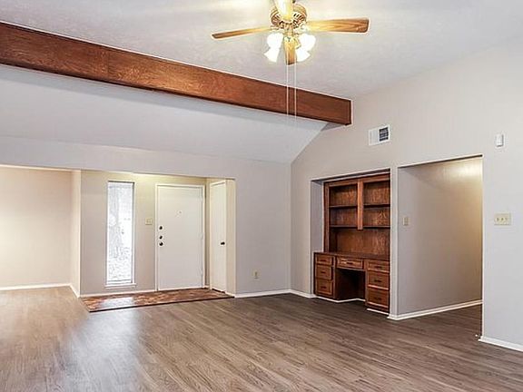3rd image of 3815 Birch Villa Dr