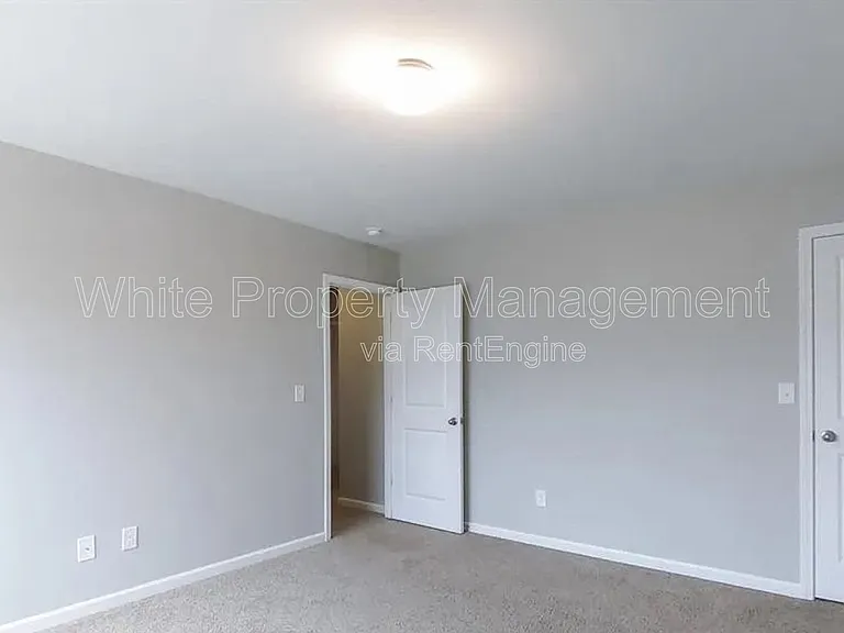 1525 Lilly Springs Pl — Photo 24