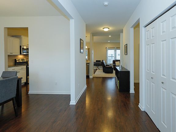 7174 Waltham Dr-103