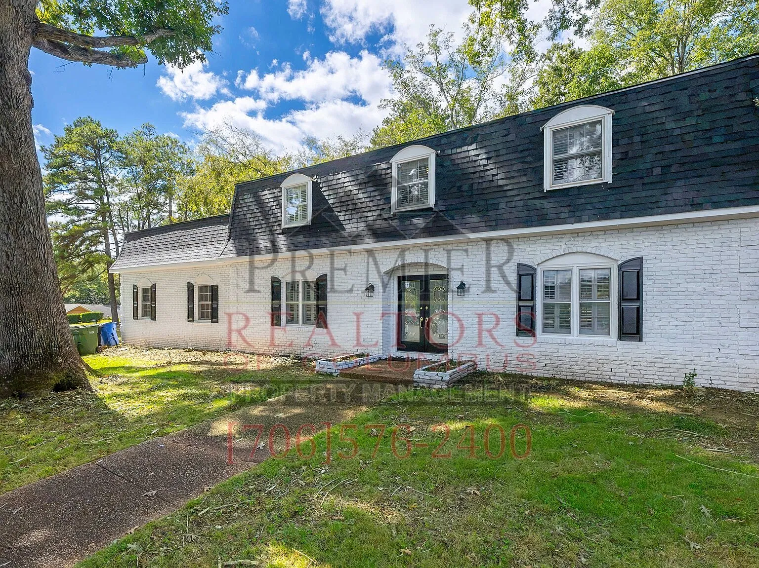 4 bed, 2.5 bath, 2568 sqft, $2,200 — Photo 3