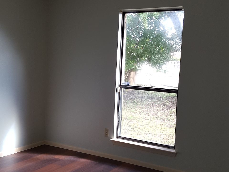 1st image of 5731 Sunup Dr