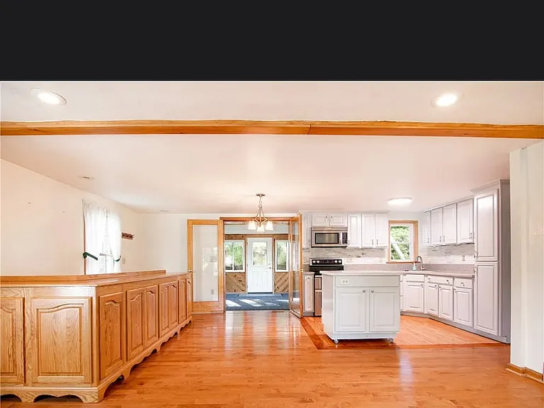 193 Hepler Rd — Photo 4