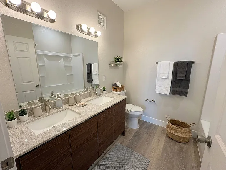 4424 S Texas Ave #306 — Photo 19