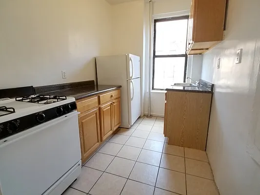 Rented by Sovereign Associates | media 21