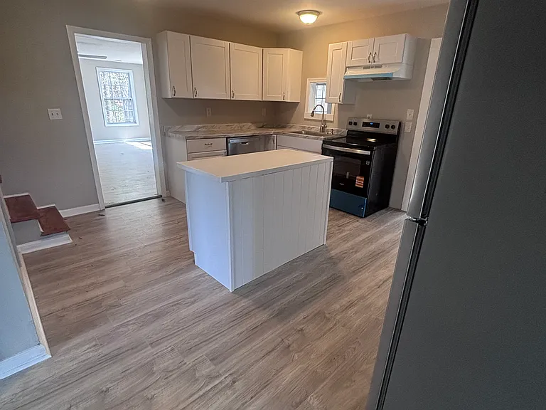 2713 R And L Smith Dr — Photo 2