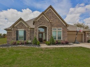 6311 Sundown Ln, Baytown, TX 77523