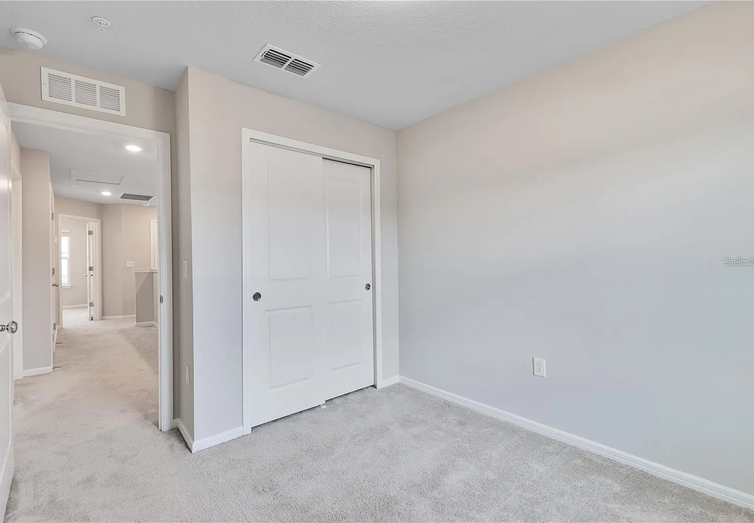 3 bed, 1620 sqft, $3,000 — Photo 2