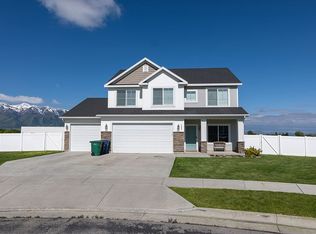 1389 W 2870 S, Nibley, UT 84321